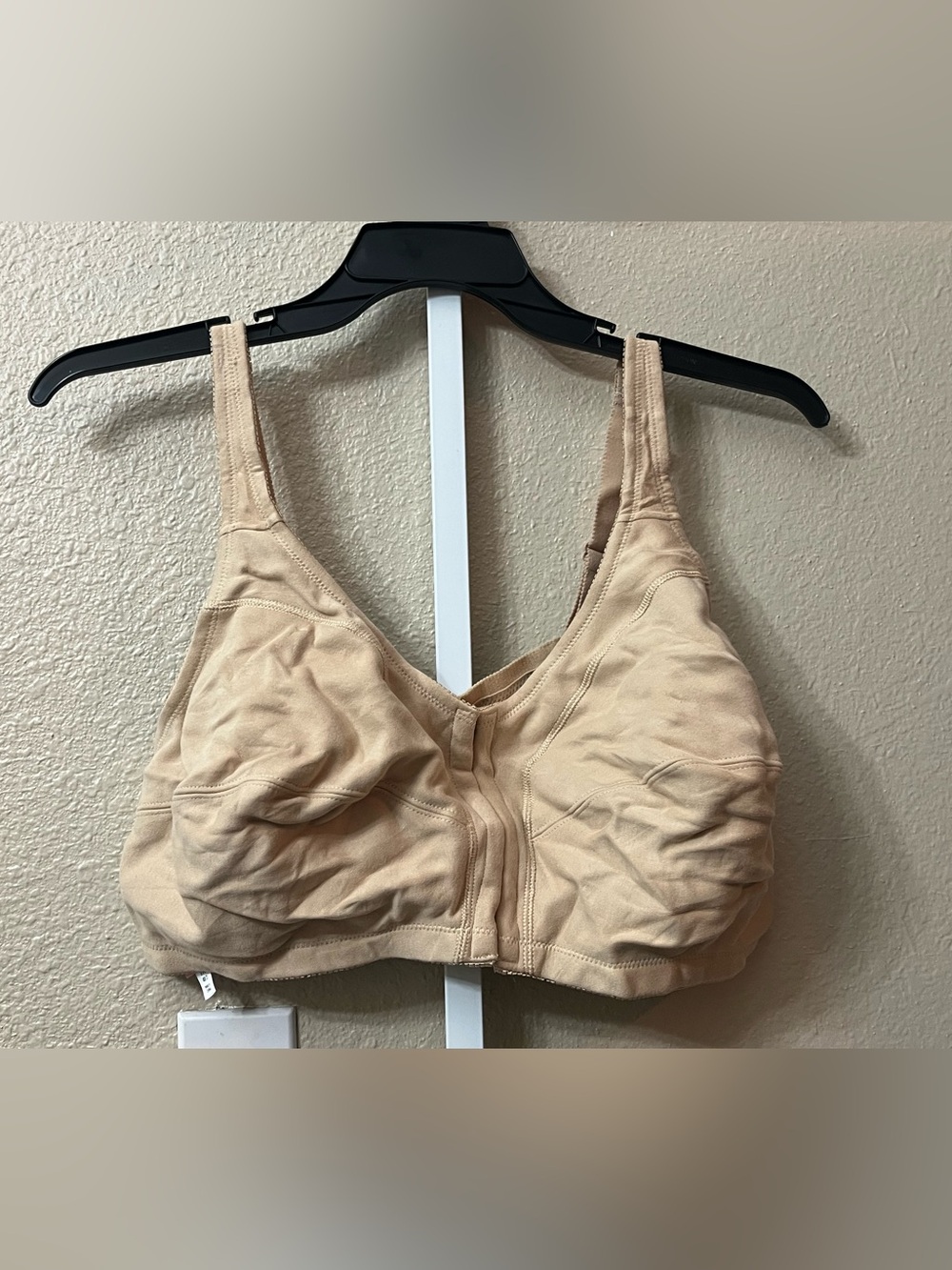 Comfort choice Nude Wireless Full Coverage front close cotton bra